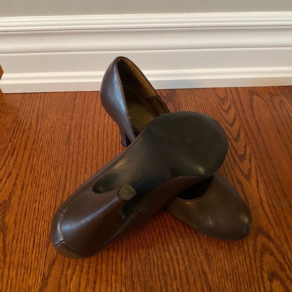 Brown/Gold Kitten Heels - Picture 3 of 4